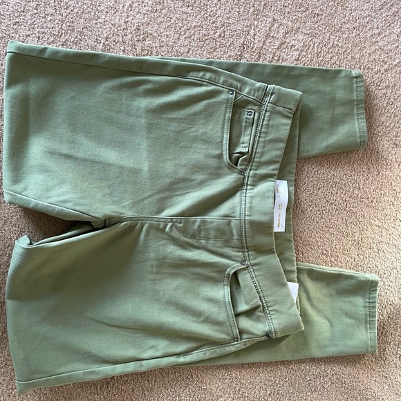 Size 10 L Signature LeviStauss - Picture 3 of 4